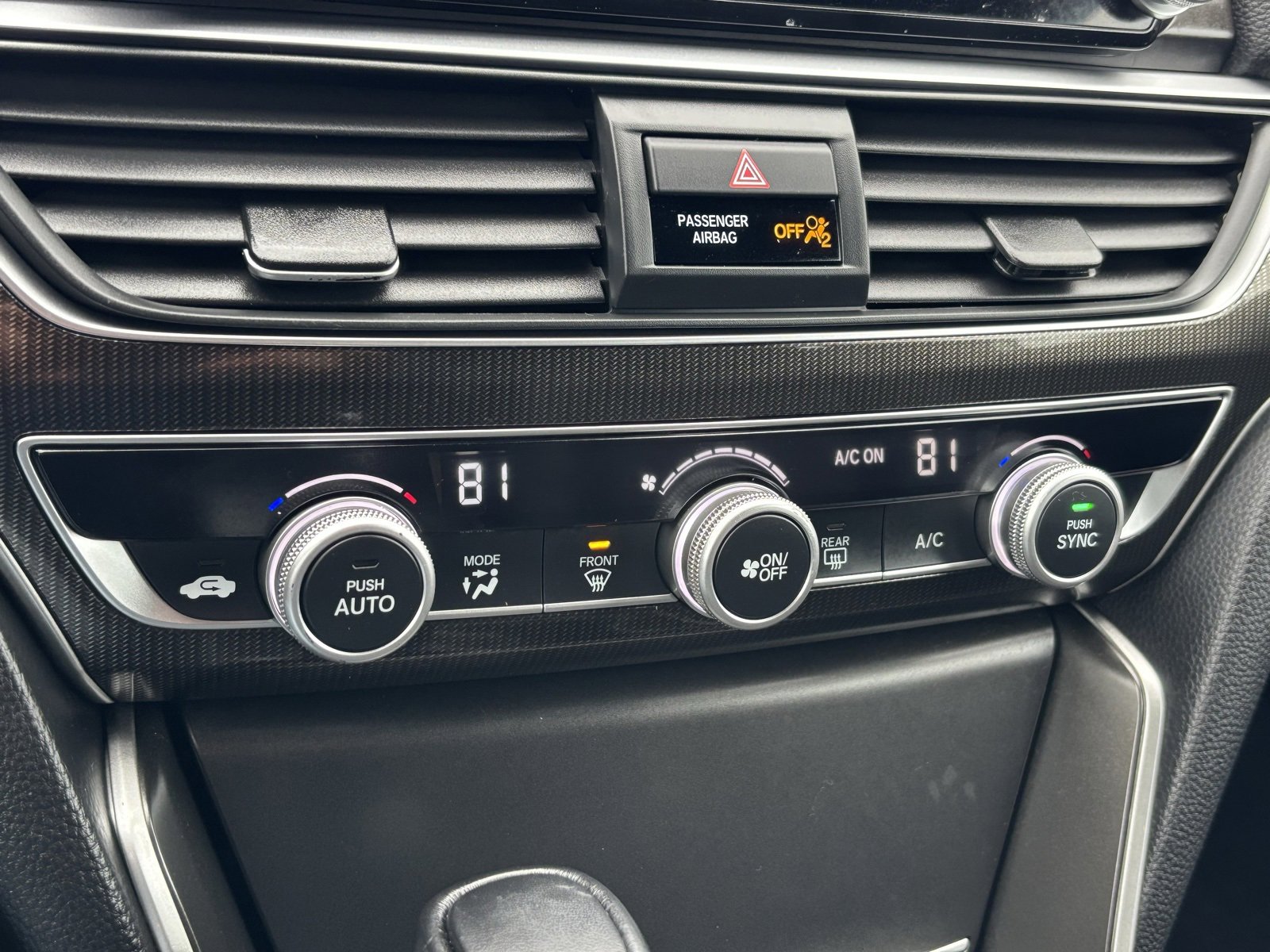 Used 2018 Honda Accord Sport image 7