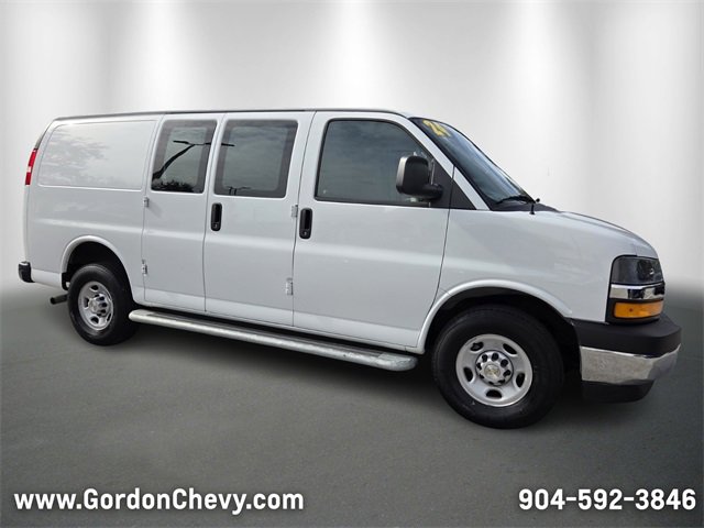 Used 2024 Chevrolet Express 2500 w/ Driver Convenience Package image 8