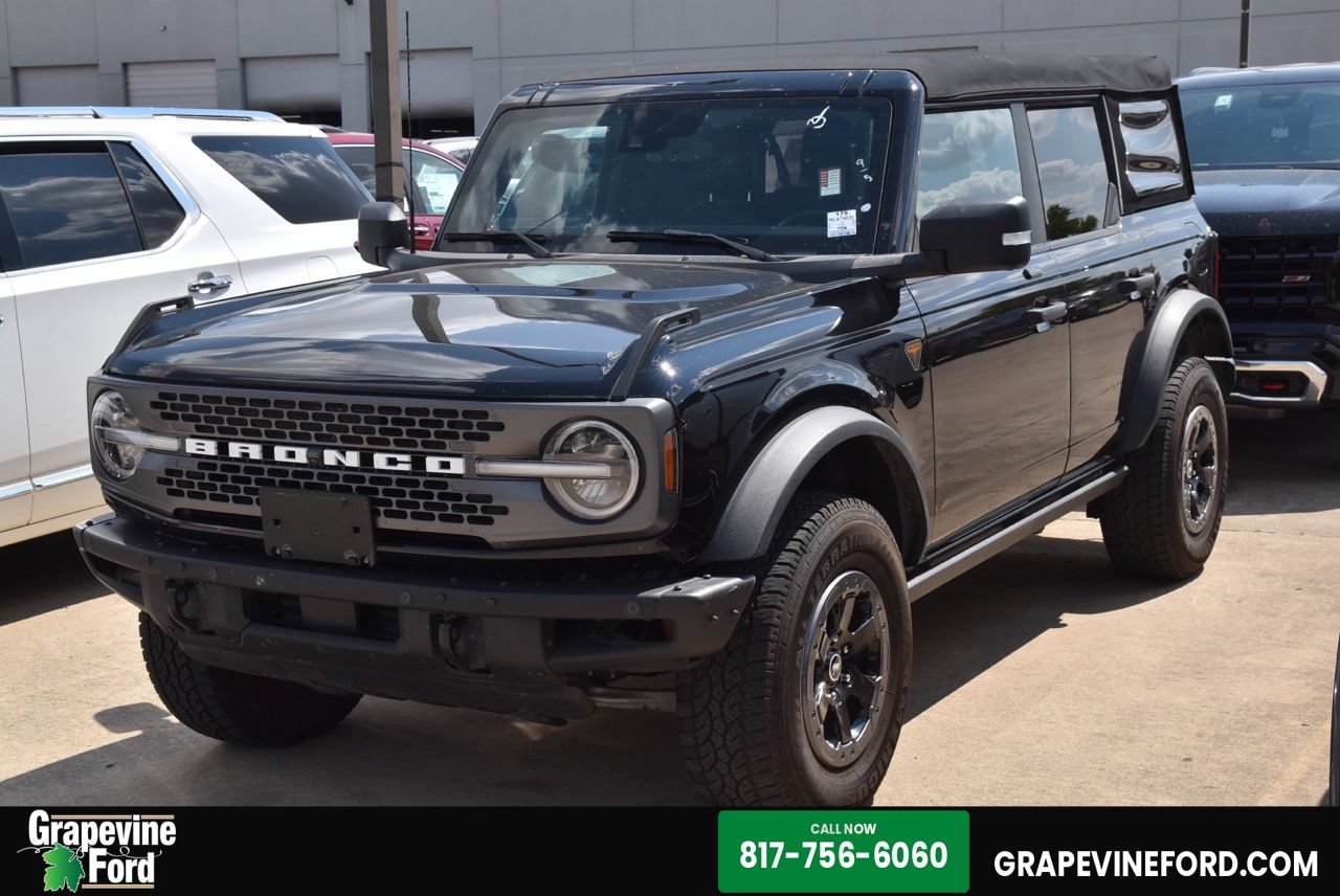 Certified 2022 Ford Bronco Badlands AWD/4WD image 1