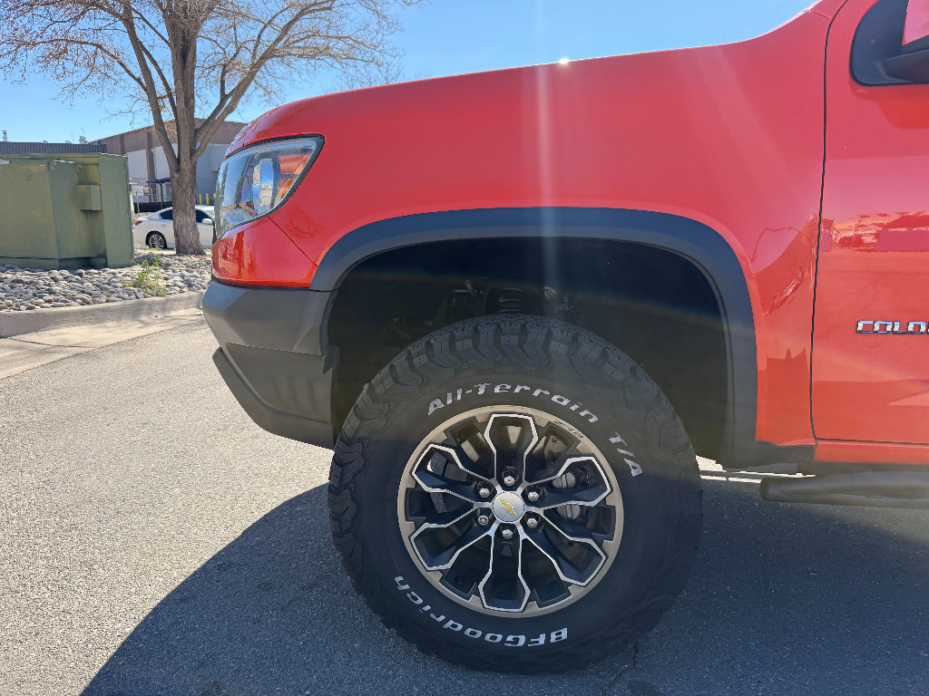 Used 2019 Chevrolet Colorado ZR2 image 13