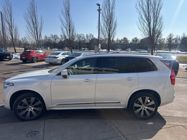 Used 2023 Volvo XC90 B6 Ultimate w/ Protection Package Premier image 6