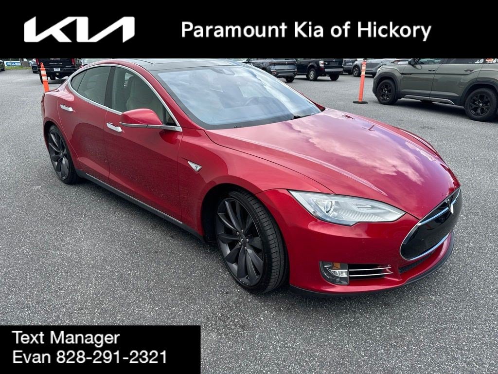 Used 2016 Tesla Model S 70D AWD/4WD image 3