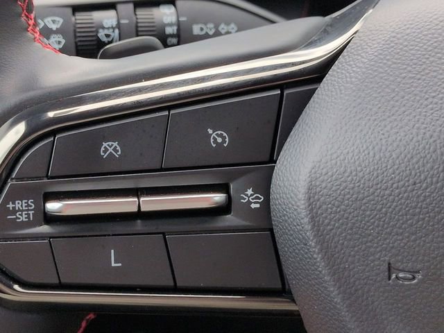 Used 2025 Chevrolet Equinox RS FWD image 24