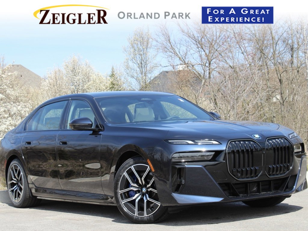 Used 2025 BMW i7 xDrive60 w/ Premium Package