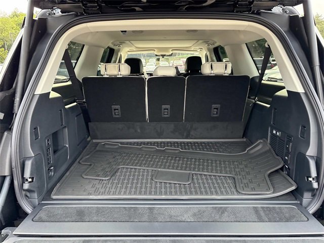 New 2025 Lincoln Navigator L Reserve image 12