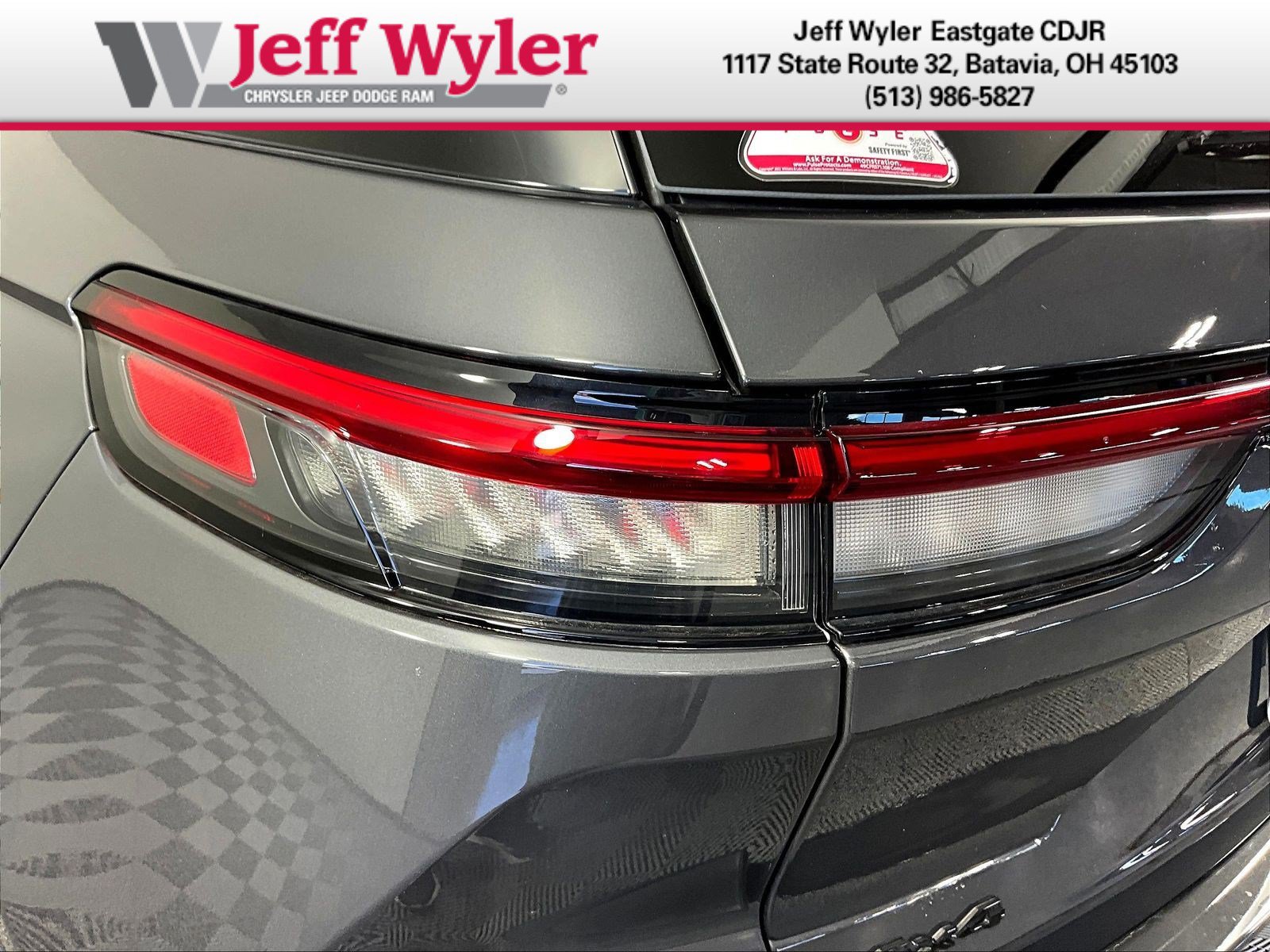 New 2026 Jeep Grand Cherokee Limited AWD/4WD image 15
