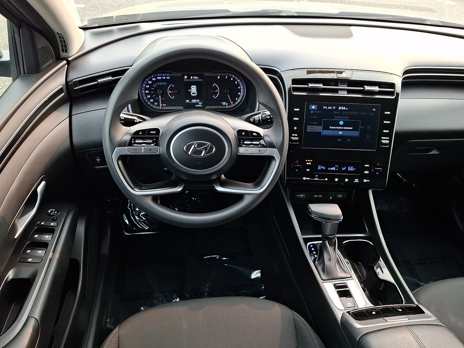Certified 2024 Hyundai Tucson SEL AWD/4WD image 11
