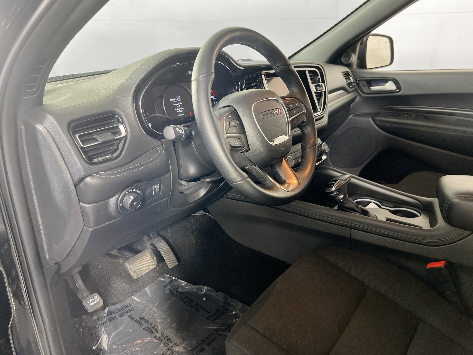 Used 2022 Dodge Durango SXT w/ Blacktop Package image 9