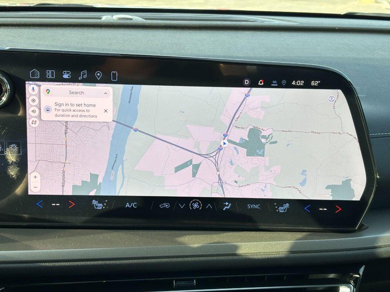 New 2026 Chevrolet Traverse LT w/ Sun and Wheel Package image 19