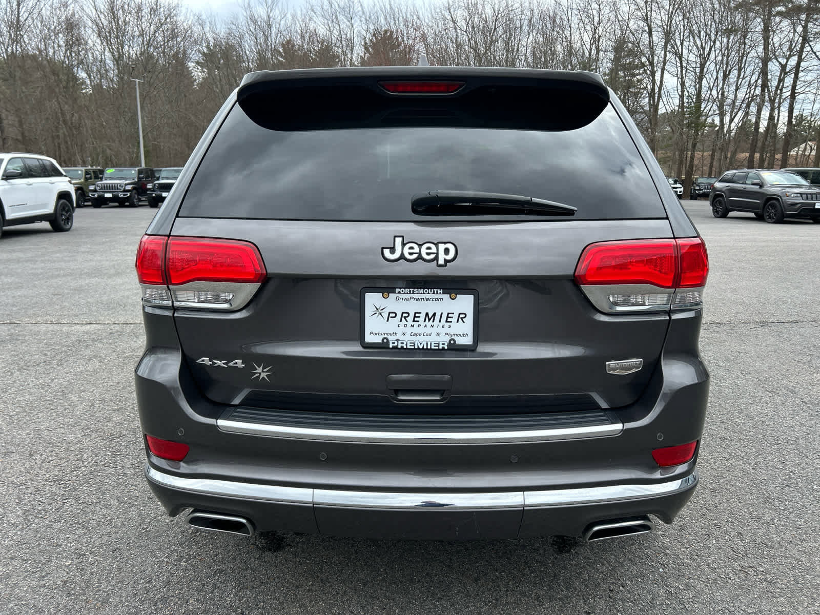 Used 2019 Jeep Grand Cherokee Summit image 6