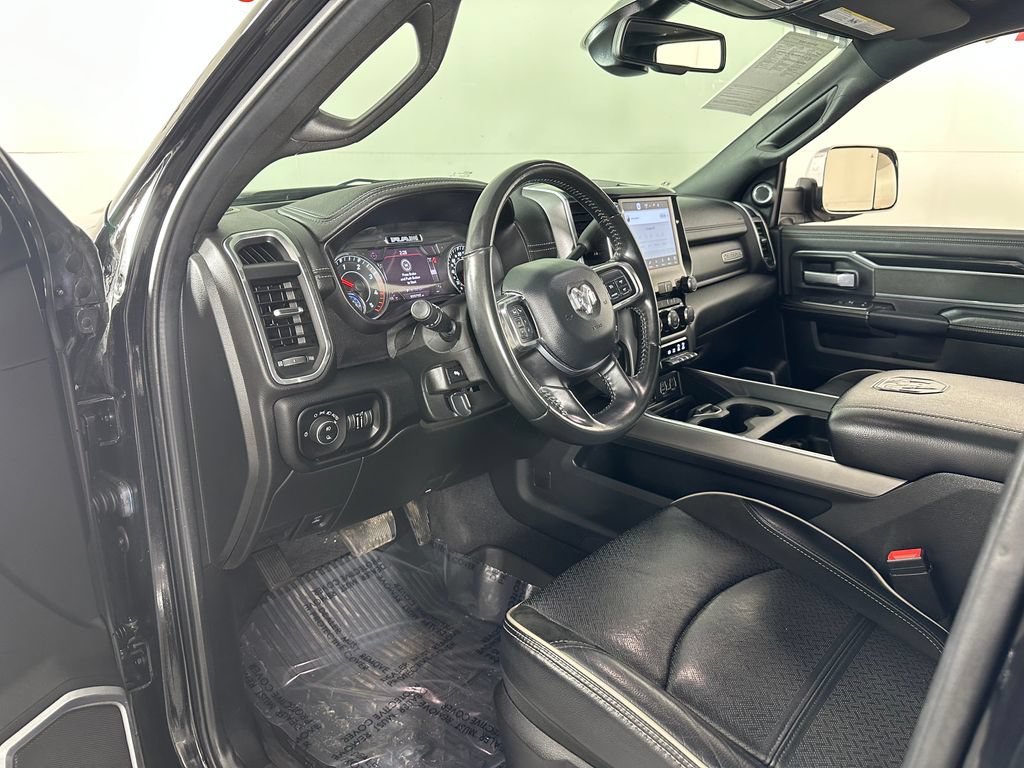 Used 2022 RAM 3500 Laramie AWD/4WD image 14