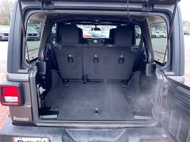 Used 2018 Jeep Wrangler Unlimited Sport S image 28