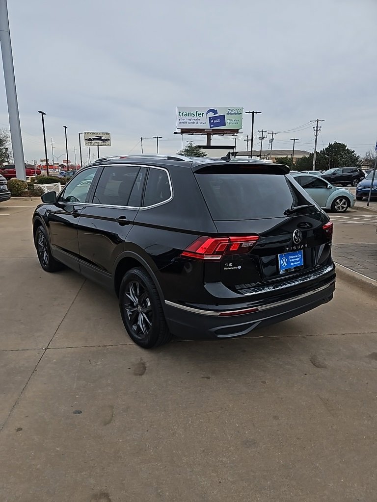 Used 2024 Volkswagen Tiguan SE image 7