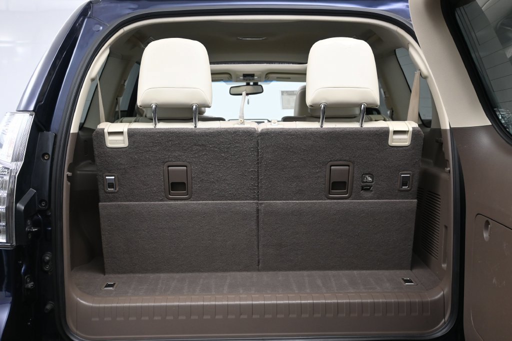 Used 2018 Lexus GX 460 Premium AWD/4WD image 10