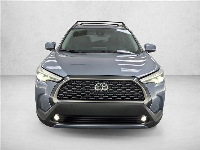 Used 2022 Toyota Corolla Cross XLE w/ Black Badges Package (TMS) FWD image 2