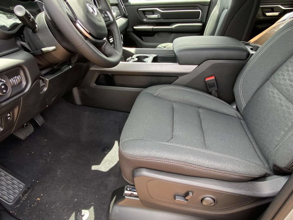 New 2026 RAM 1500 Big Horn AWD/4WD image 41