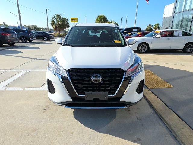 Used 2023 Nissan Kicks SV image 9