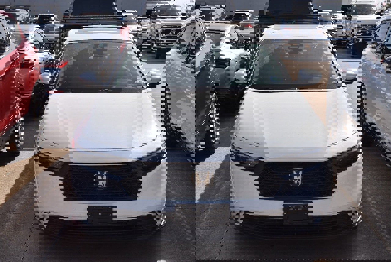 Used 2024 Honda Accord EX image 3