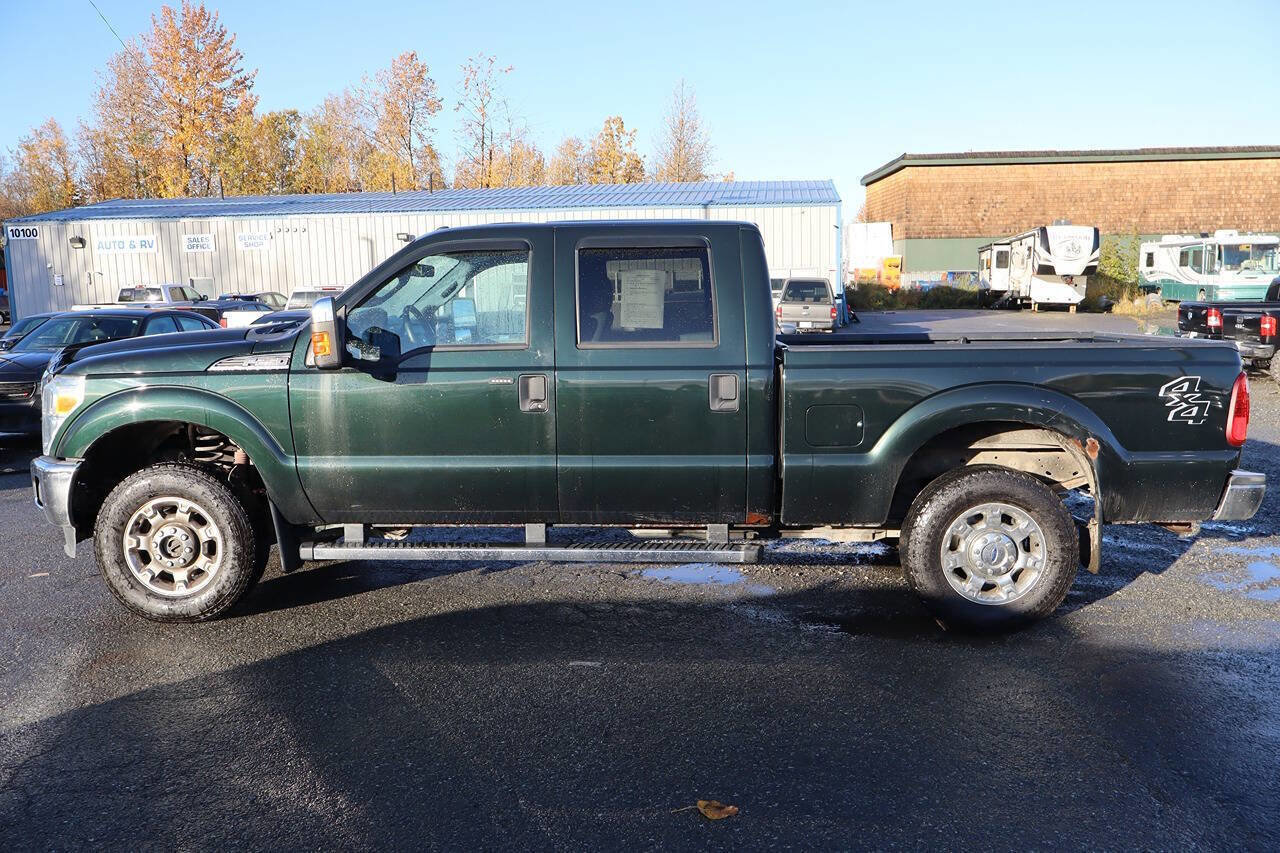 Used 2015 Ford F250 XLT w/ XLT Premium Package image 2