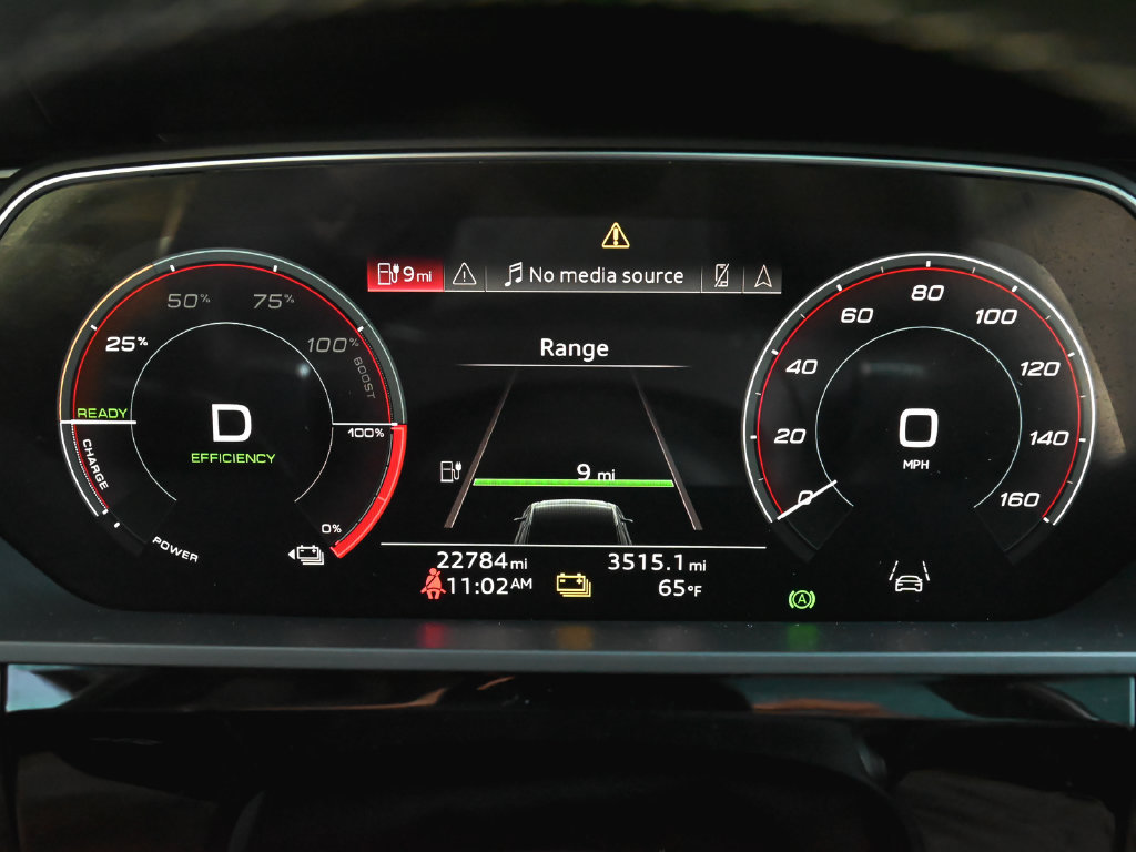 Used 2024 Audi Q8 e-tron Prestige w/ Prestige Package AWD/4WD image 18