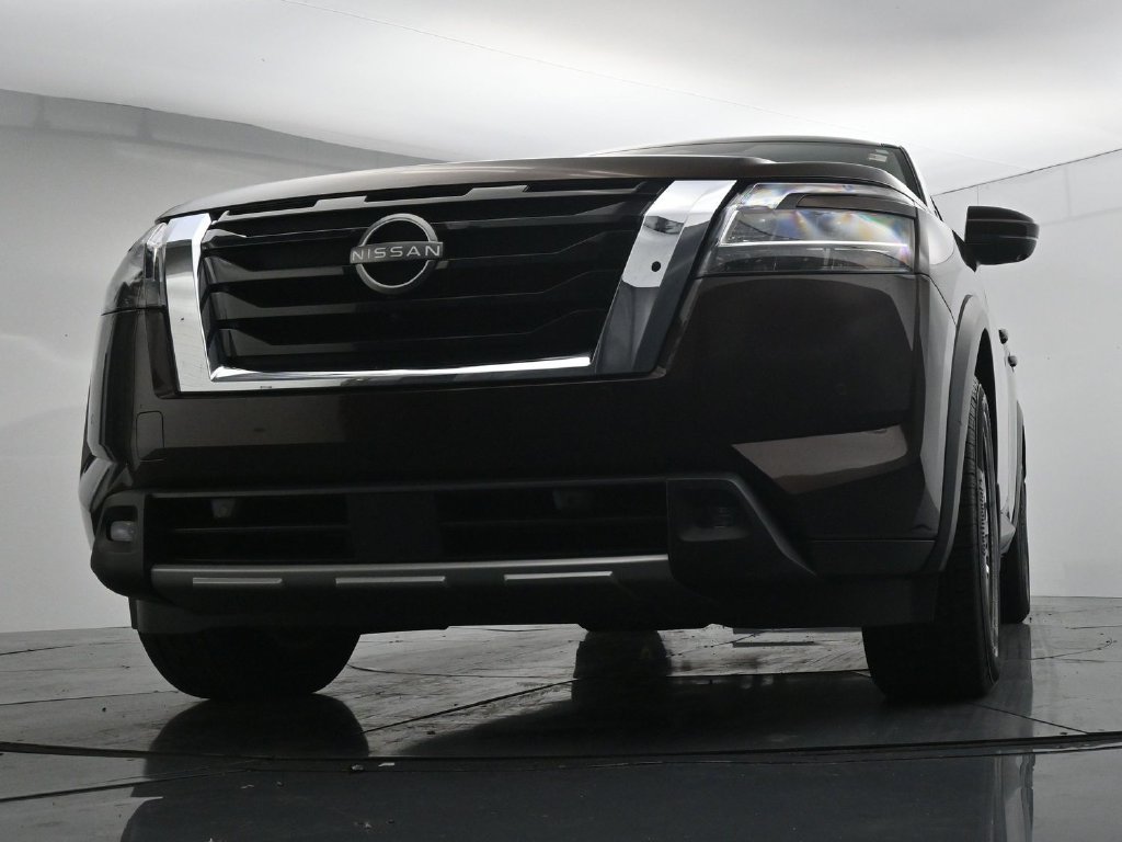 Used 2022 Nissan Pathfinder SL AWD/4WD image 33