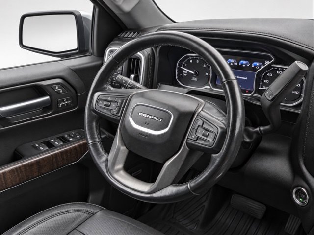 Used 2020 GMC Sierra 1500 Denali w/ Denali Ultimate Package AWD/4WD image 13