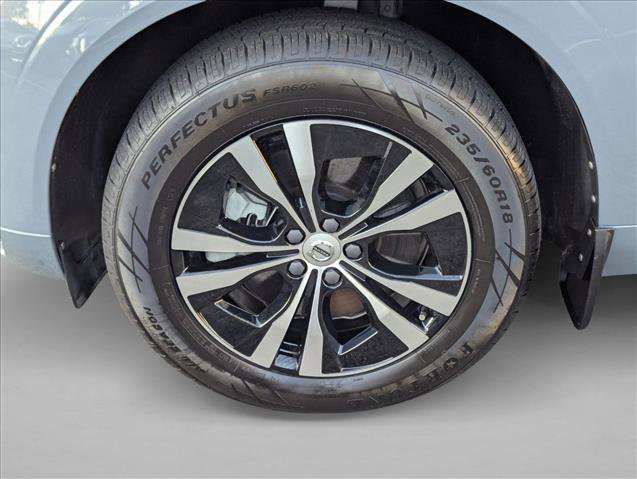 Used 2022 Volvo XC60 T8 Inscription Expression image 24