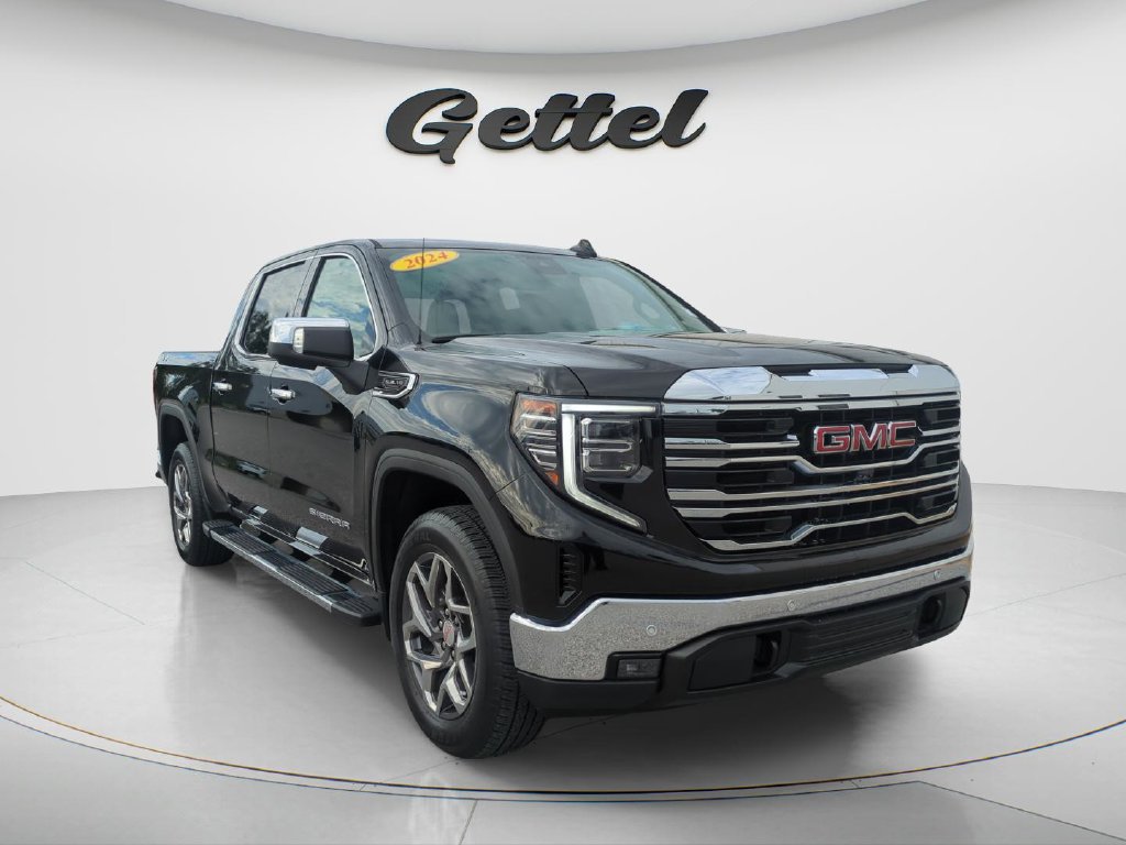 Used 2024 GMC Sierra 1500 SLT w/ SLT Premium Plus Package AWD/4WD image 3