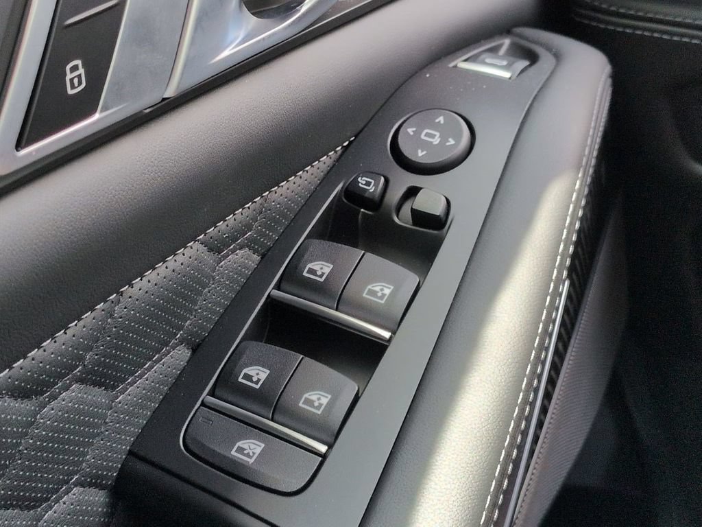 New 2026 BMW X5 M Competition w/ Executive Package AWD/4WD image 25