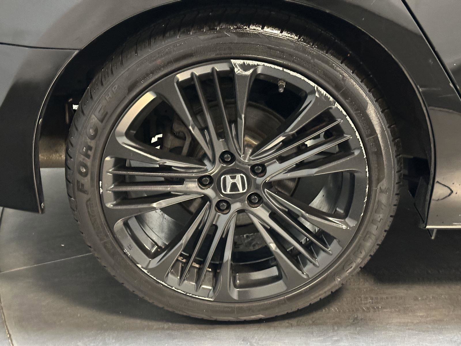 Used 2011 Honda Accord EX-L image 16