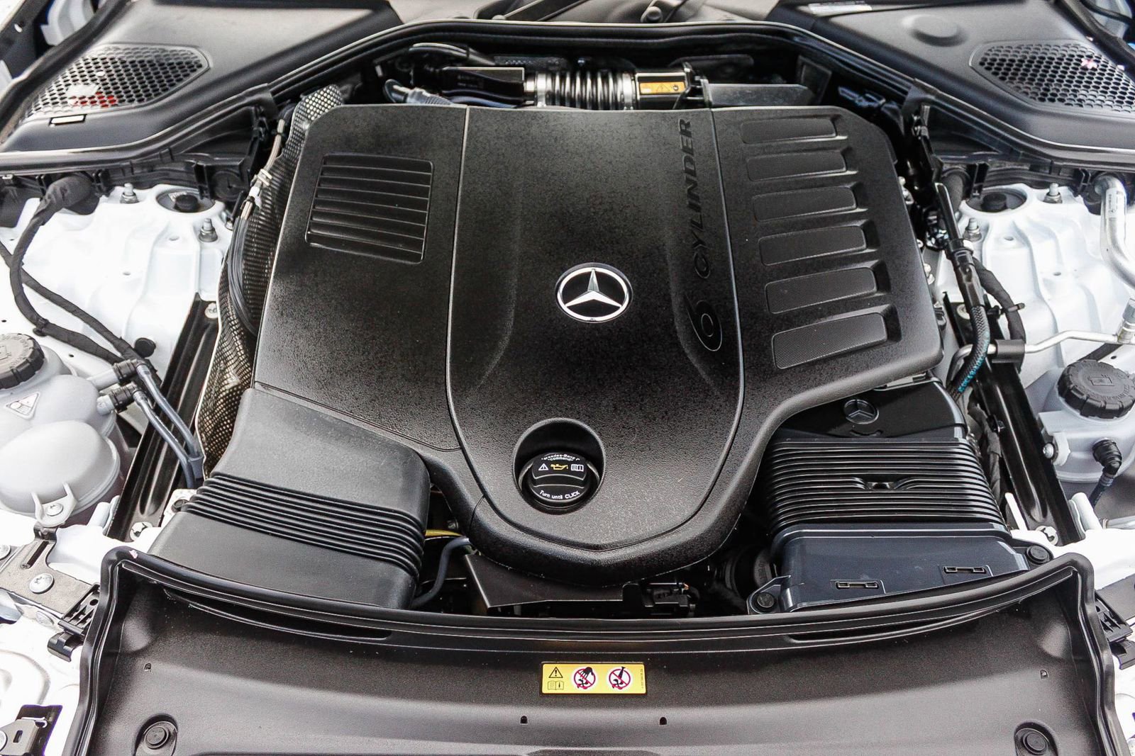 Used 2024 Mercedes-Benz E 450 4MATIC Sedan image 25