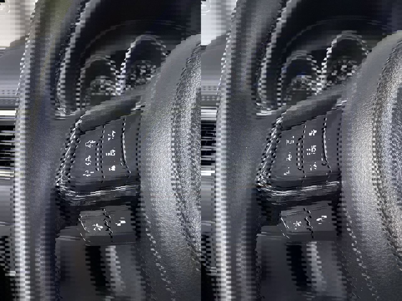 Used 2021 MAZDA CX-5 Touring image 26