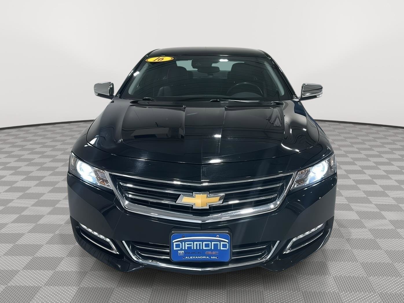 Used 2016 Chevrolet Impala LTZ FWD image 8