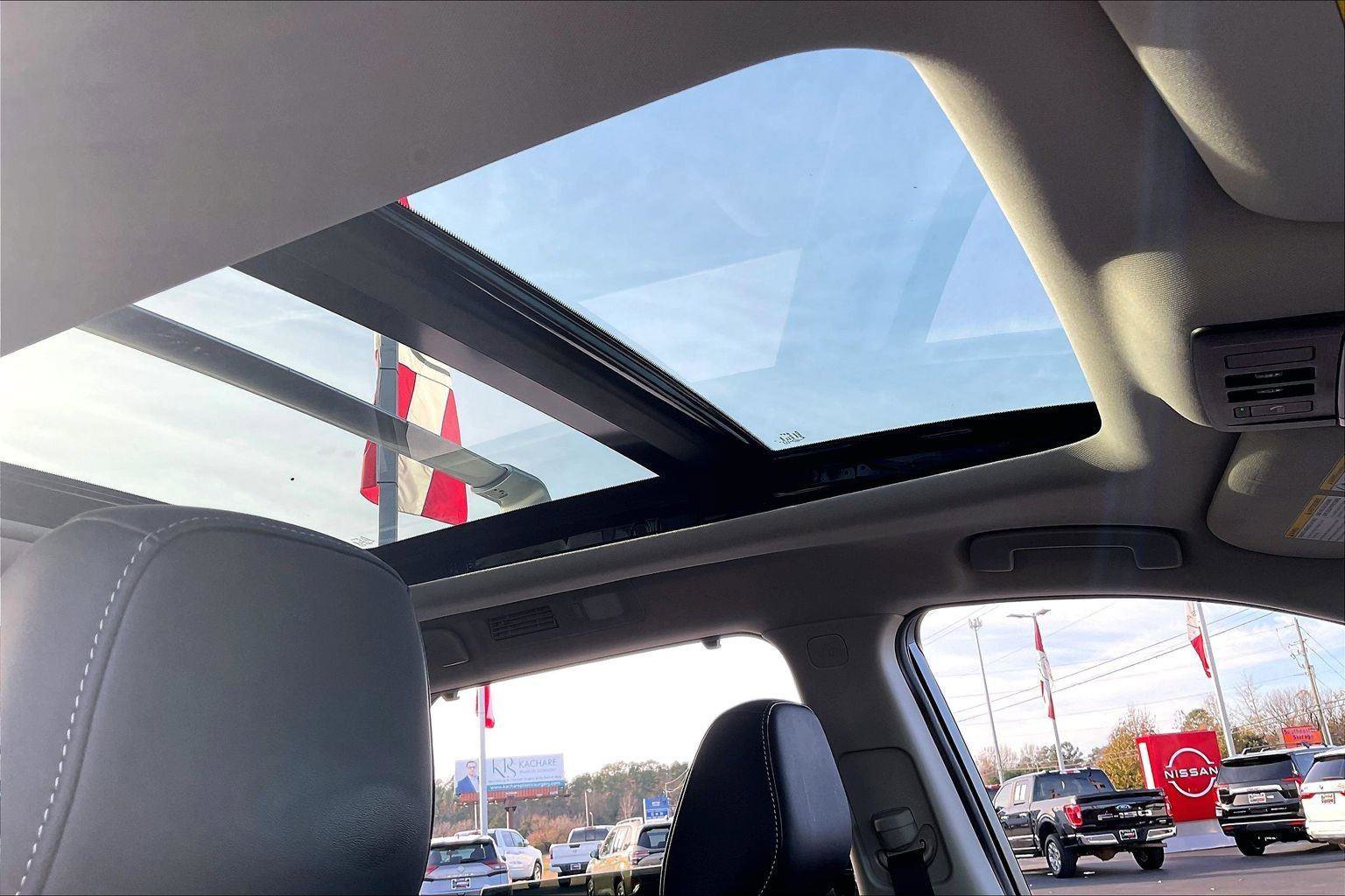 Certified 2024 Nissan Pathfinder Platinum w/ Cargo Package image 23