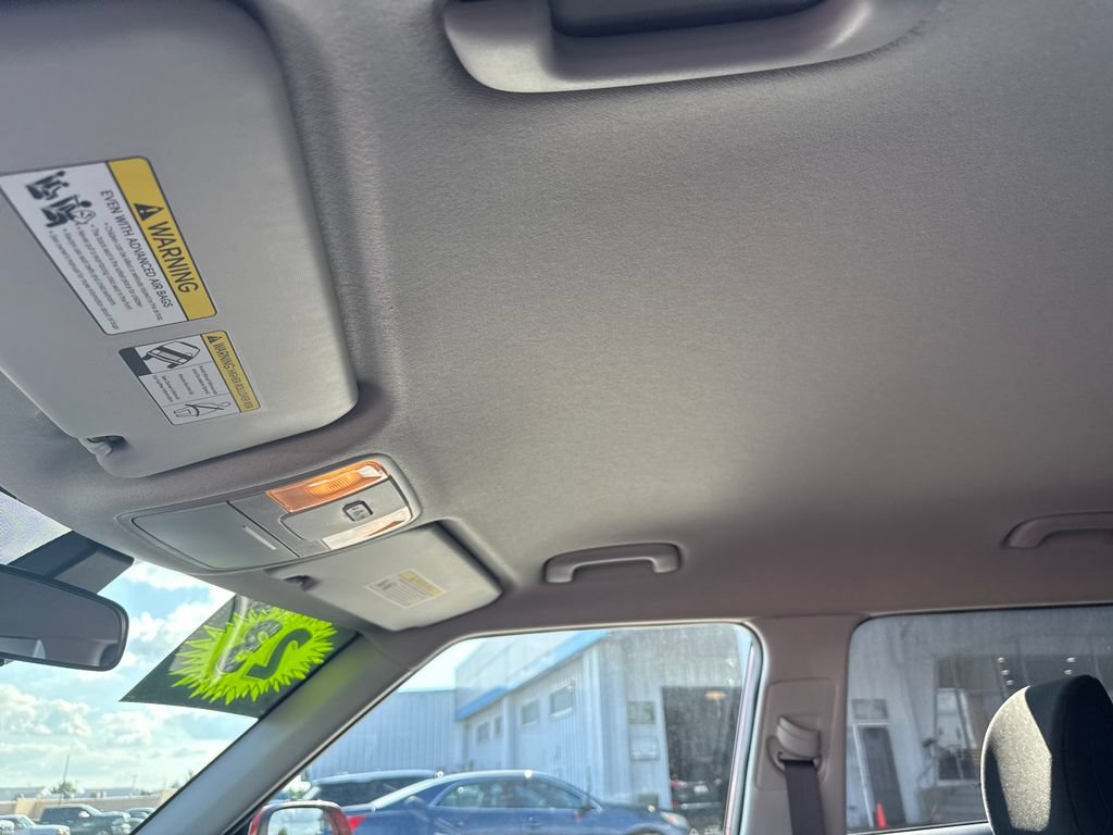 Used 2023 Kia Soul LX FWD image 31