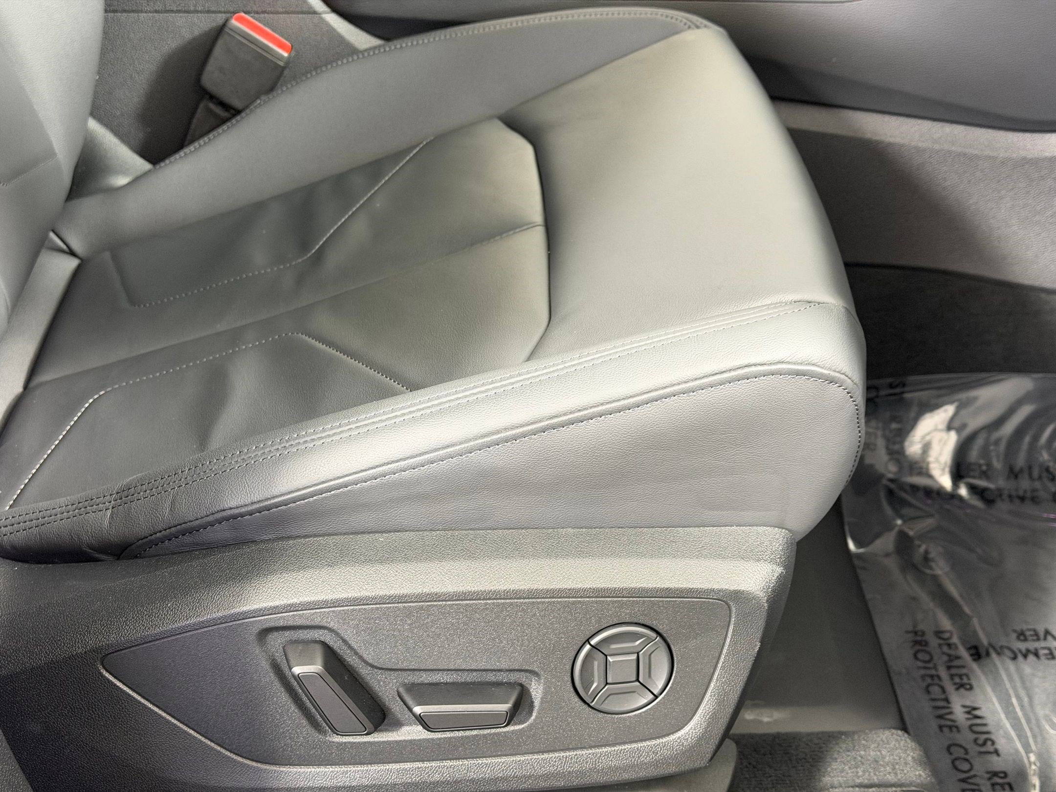 Certified 2025 Audi Q3 2.0T Premium Plus w/ Premium Plus Package image 12