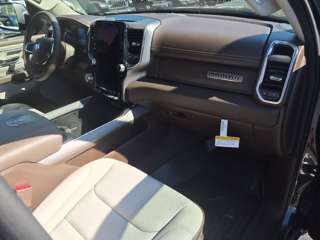 New 2027 RAM 1500 Laramie AWD/4WD image 36