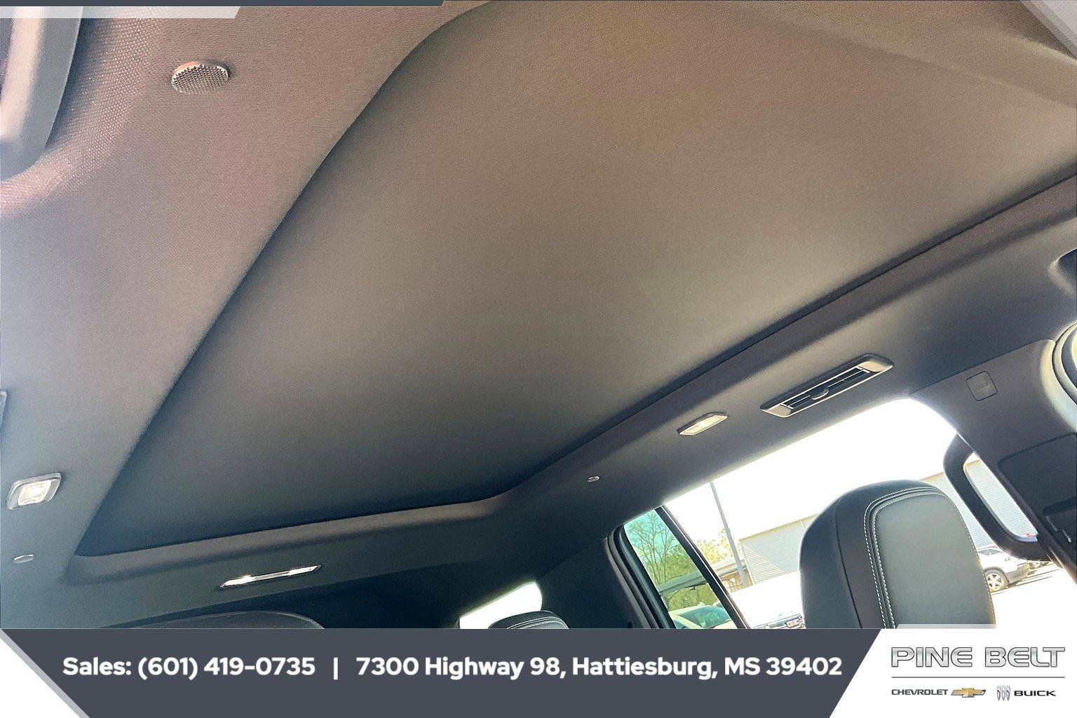 New 2026 Chevrolet Traverse LT w/ Sun and Wheel Package image 16