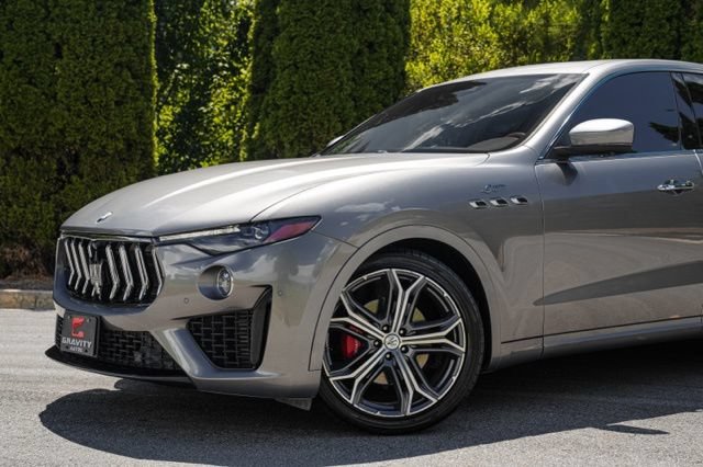 Used 2022 Maserati Levante GT AWD/4WD image 3