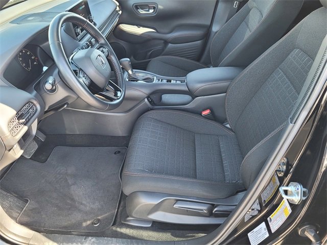 Used 2025 Honda HR-V Sport image 13