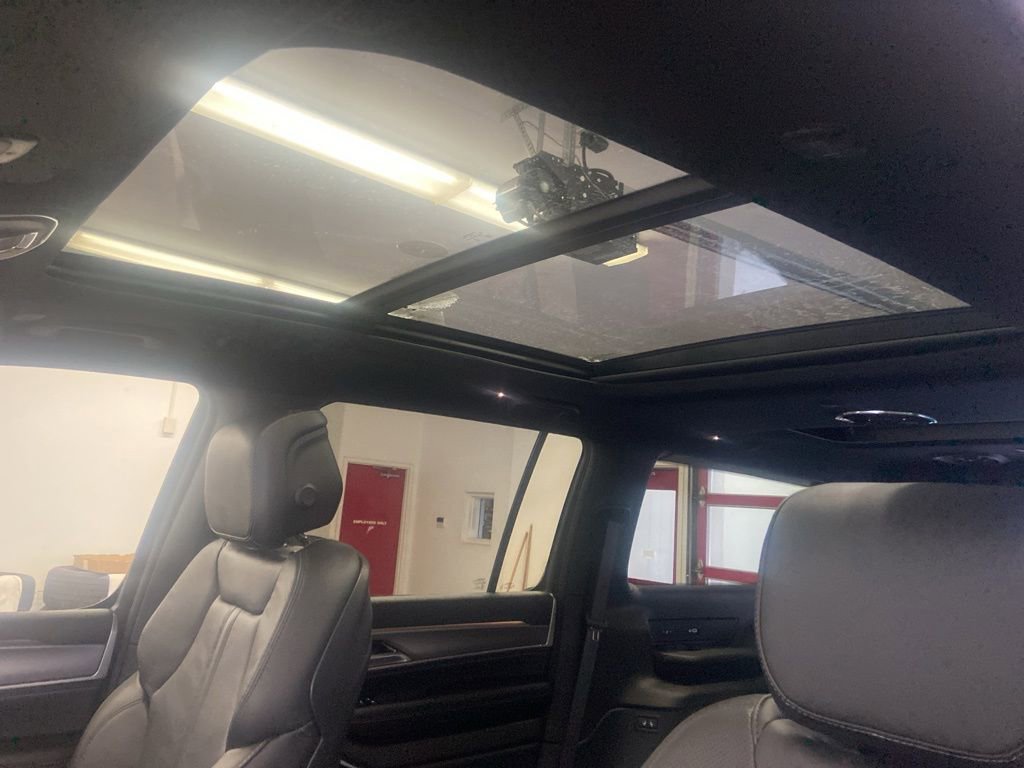 New 2026 Jeep Grand Wagoneer L Limited w/ Premium Group II image 15