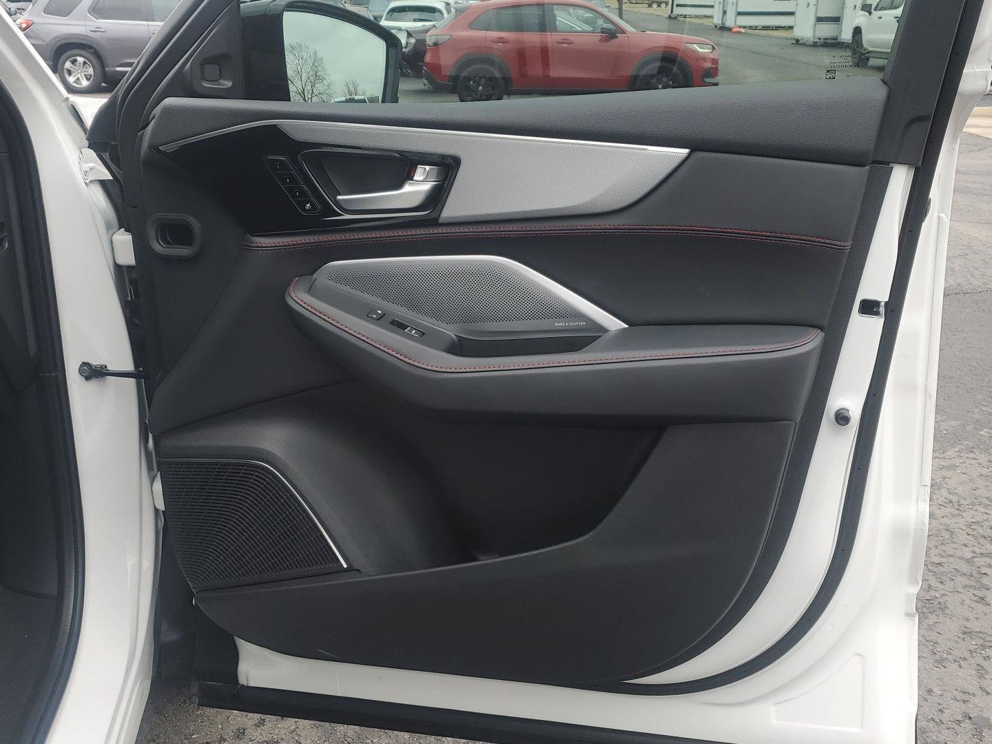 Certified 2025 Acura MDX A-Spec image 31