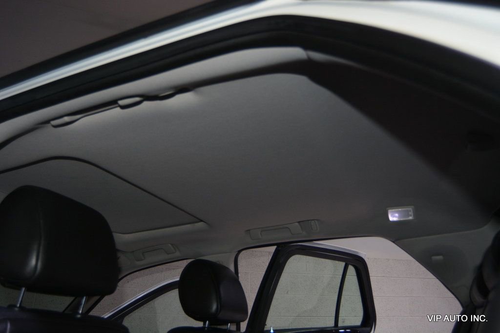 Used 2008 Cadillac DTS w/ Sun And Sound Package image 22