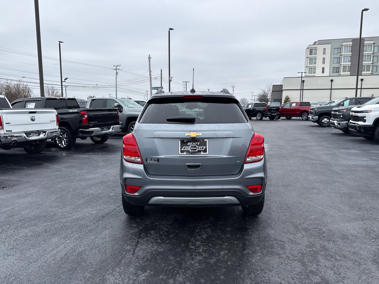 Used 2019 Chevrolet Trax LT w/ LT Convenience Package image 4