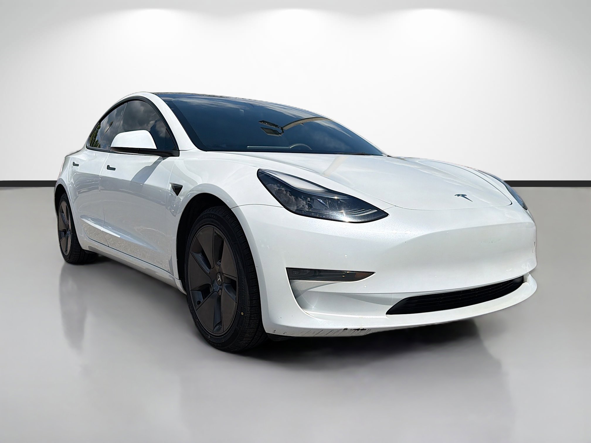 Used 2023 Tesla Model 3 Standard Range image 7