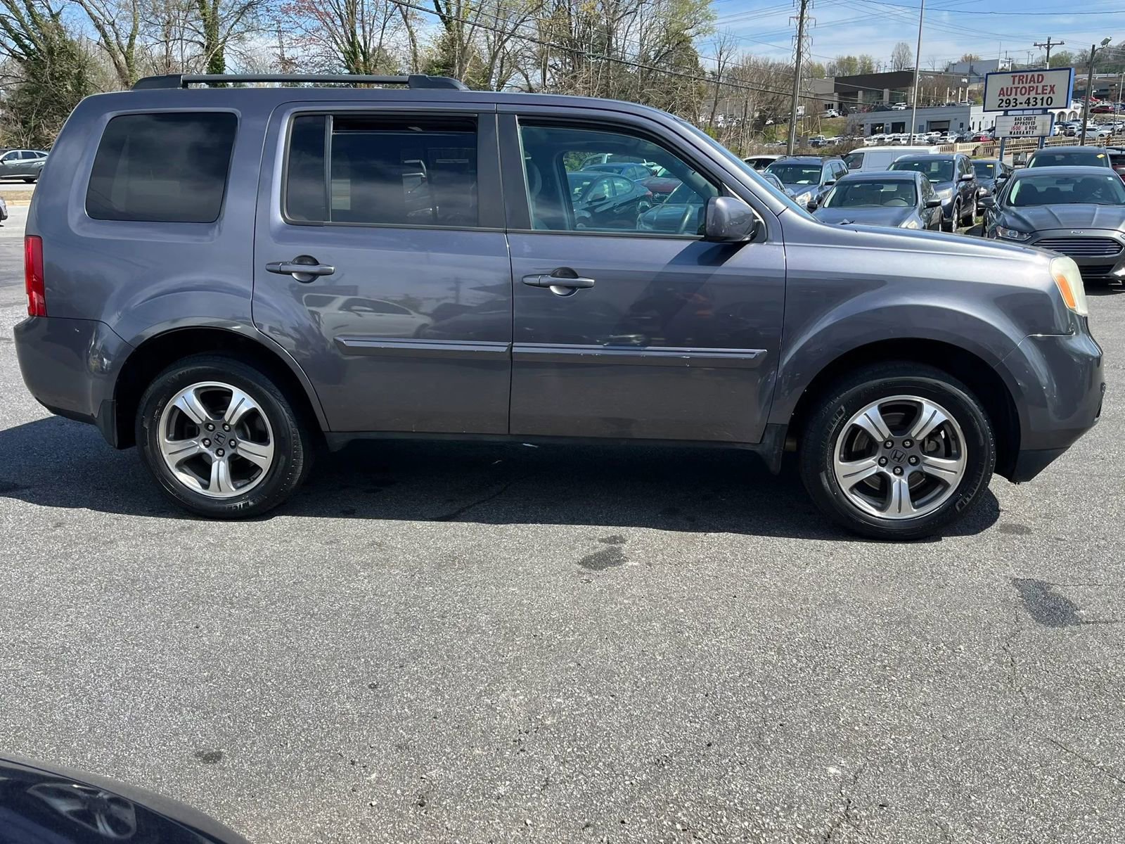 Used 2015 Honda Pilot SE image 8