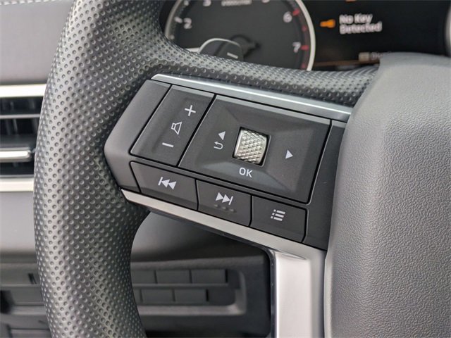 New 2025 Mitsubishi Outlander ES image 17