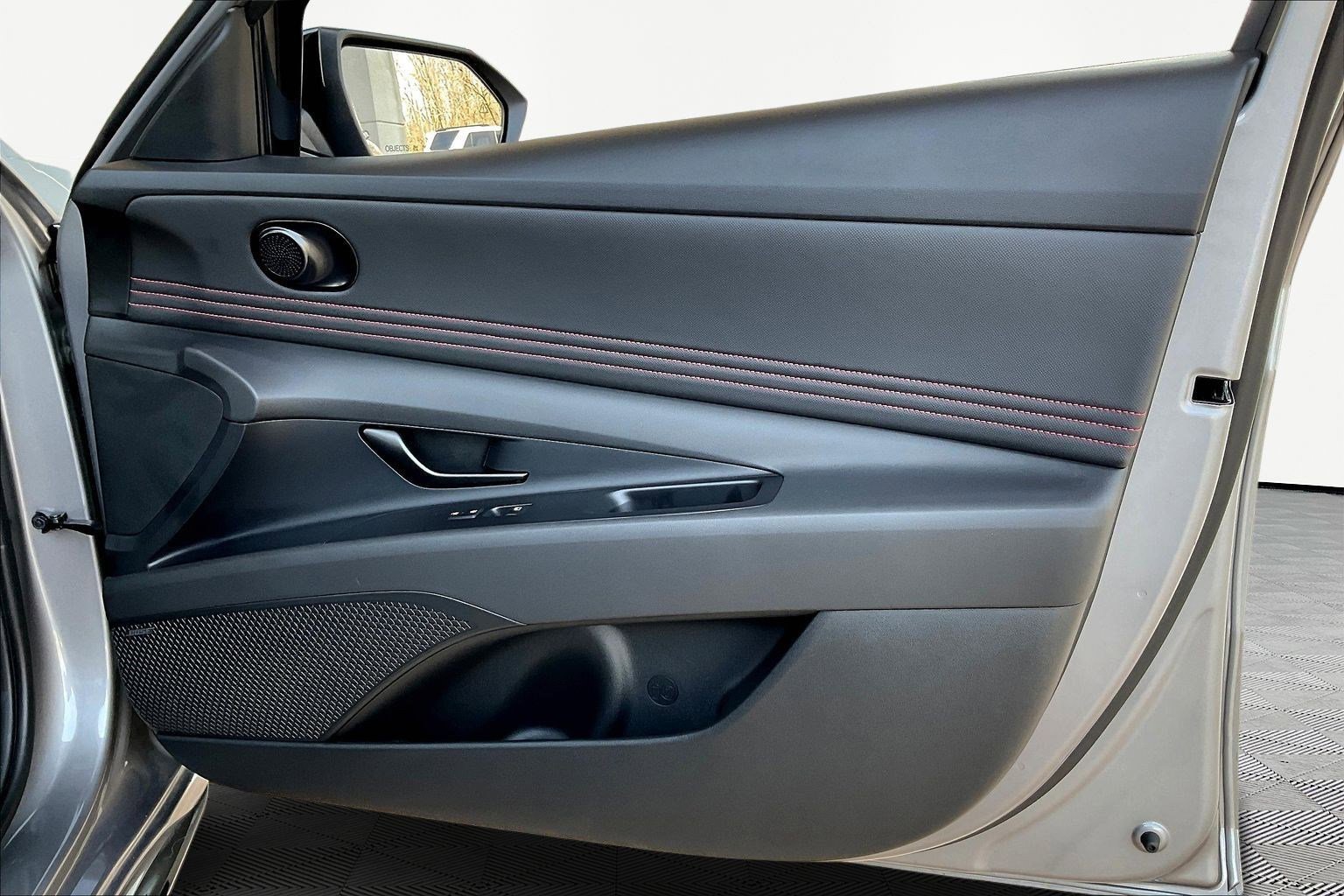 Used 2025 Hyundai Elantra N Line image 27