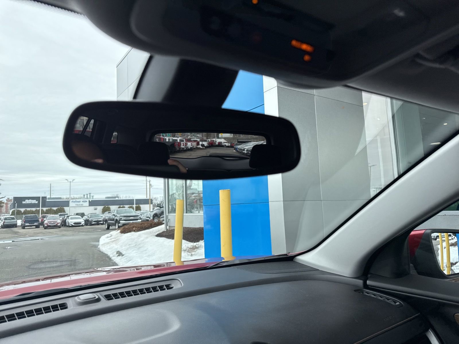 Used 2018 GMC Terrain SLE w/ Driver Convenience Package image 30