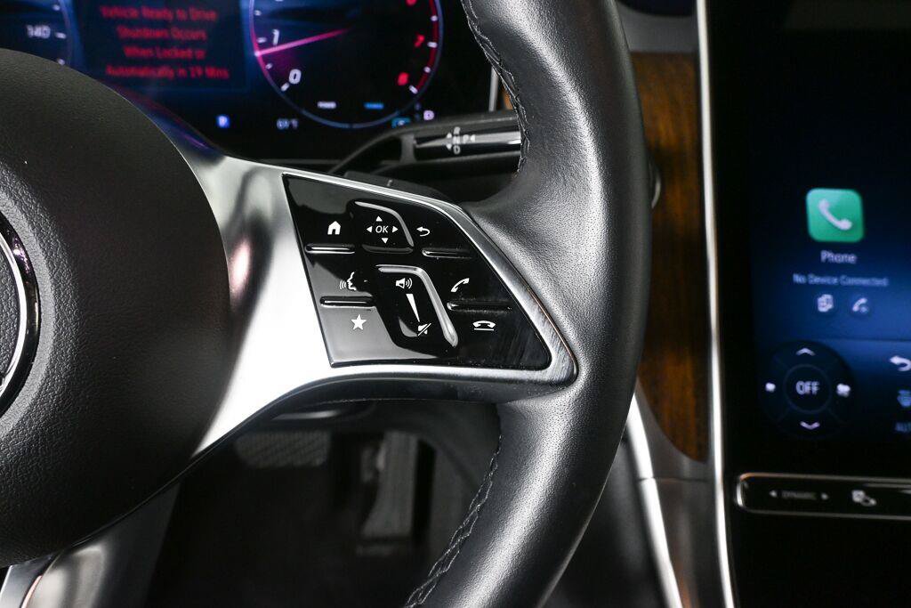 Certified 2025 Mercedes-Benz GLC 300 image 18